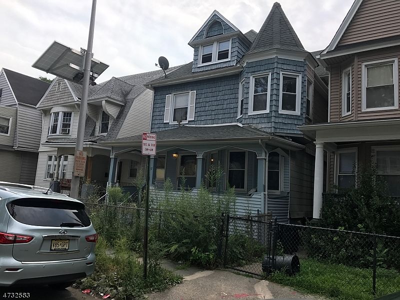 1st image of 37 N 17th St