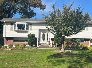 5 Gable Rd, New City, NY 10956