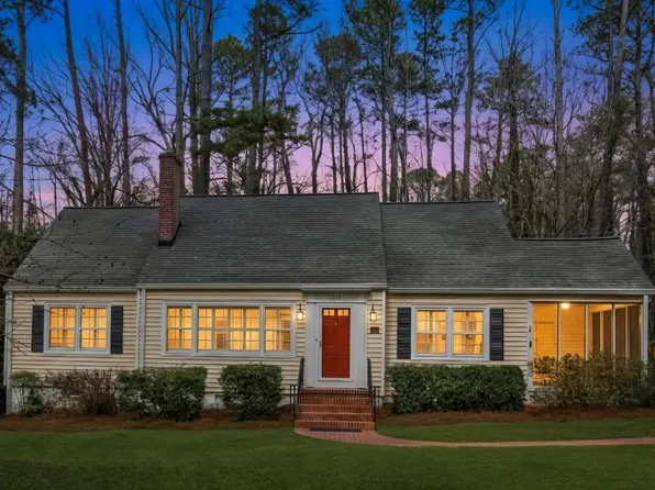 2215 Lyle Ave, College Park, GA 30337