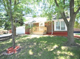 16749 Sunset Ridge Dr, Country Club Hills, IL 60478