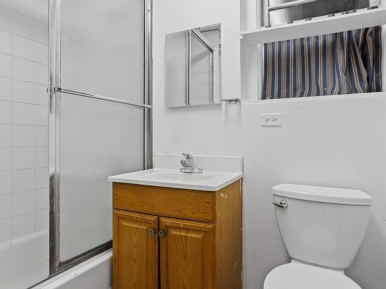 2309 W North Ave #3 — Photo 22
