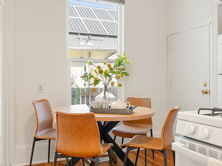 5705 N Albina Ave #1 — Photo 8