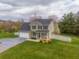 52 Yarmouth Rd, Stuarts Draft, VA 24477