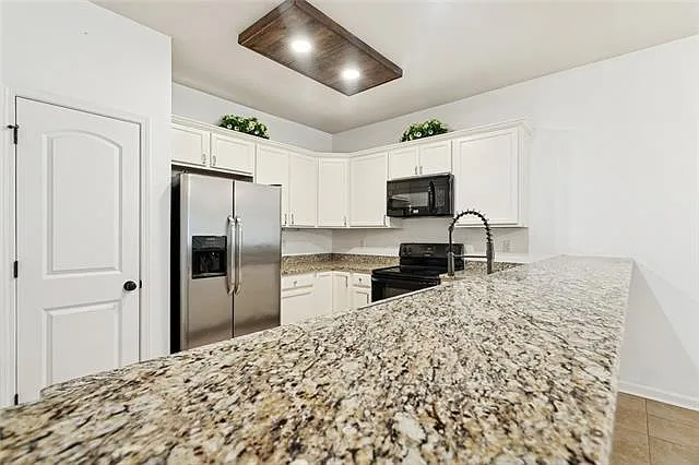 1510 Raston Dr — Photo 7