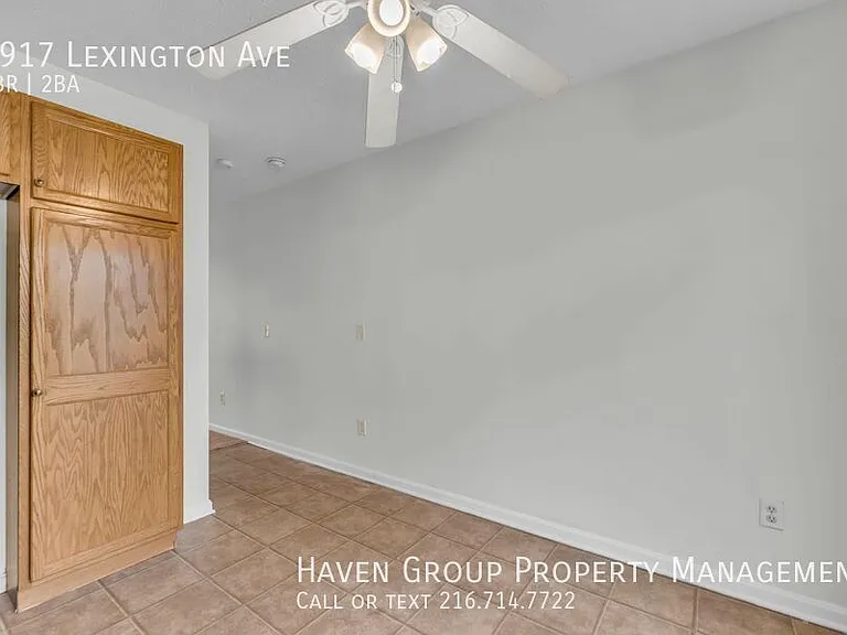 1917 Lexington Ave — Photo 6
