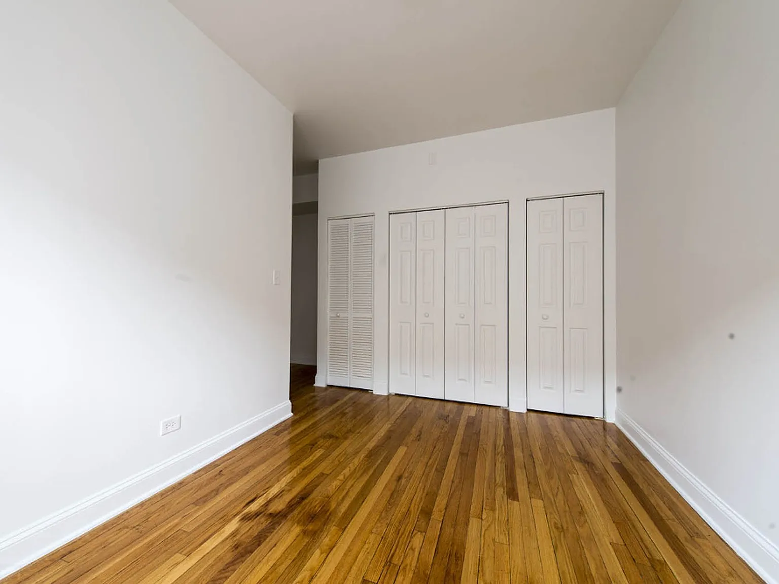 3600 W Franklin — Photo 3