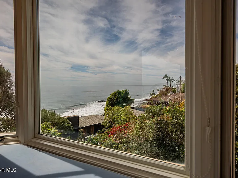 33410 Pacific Coast Hwy — Photo 11