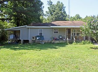 941 Ingle St, Hackleburg, AL 35564