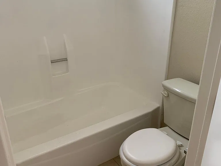 6944 Kester Ave #211 — Photo 9