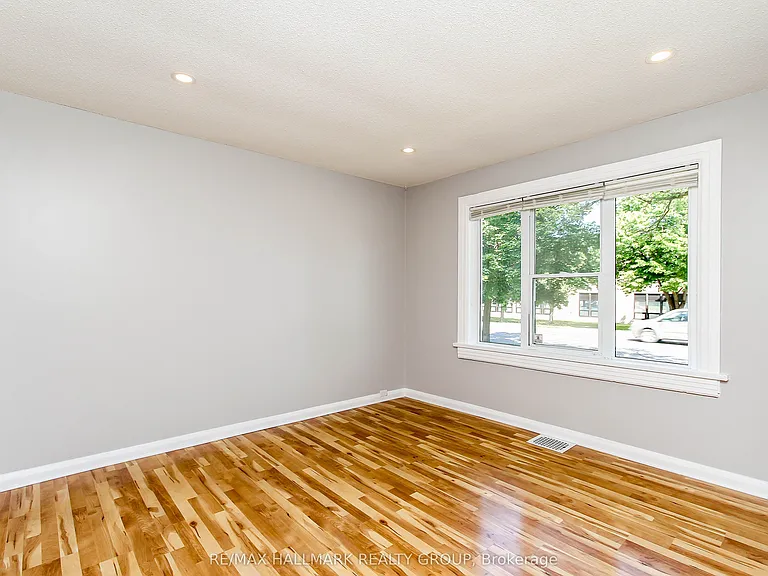 448 Pleasant Park Rd — Photo 5