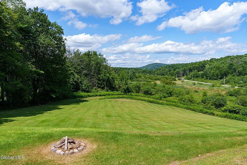 5th image of 44 Martindale Way