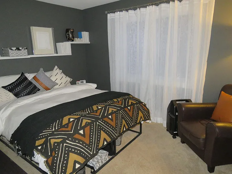 328 Midland Ave — Photo 6