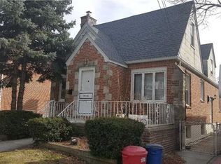 14946 16th Rd, Whitestone, NY 11357