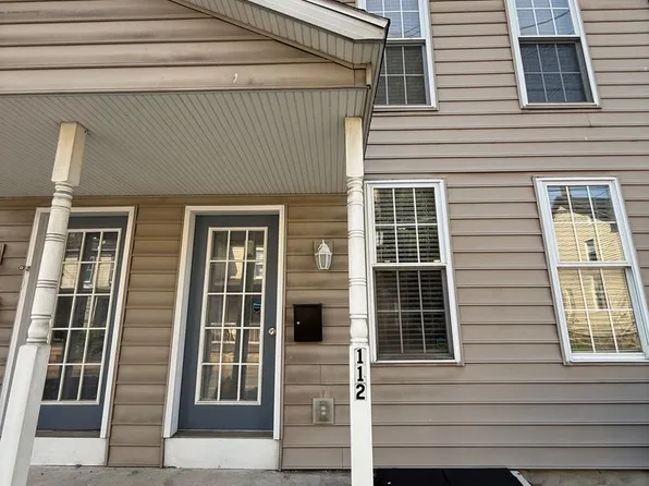 112 N Church St, Waynesboro, PA 17268