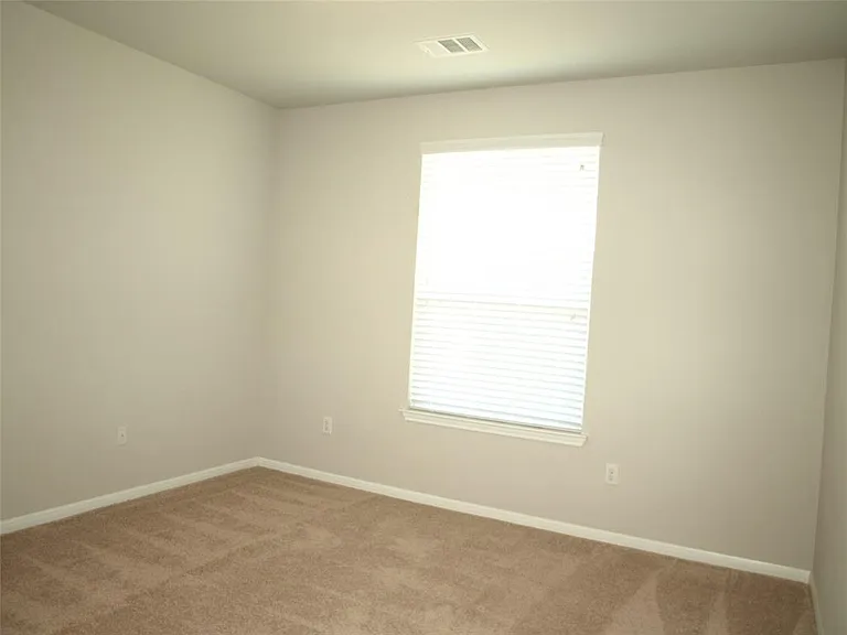 213 Parable Cv — Photo 25
