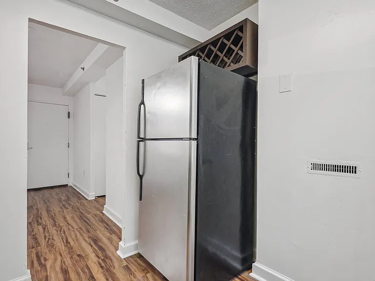 Broadstone Van Dorn — Photo 24