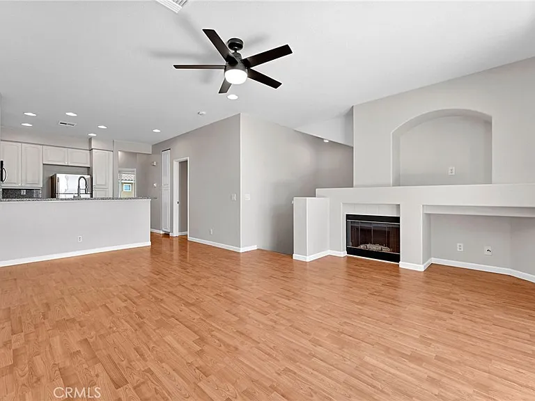 28476 Porsena Way — Photo 9