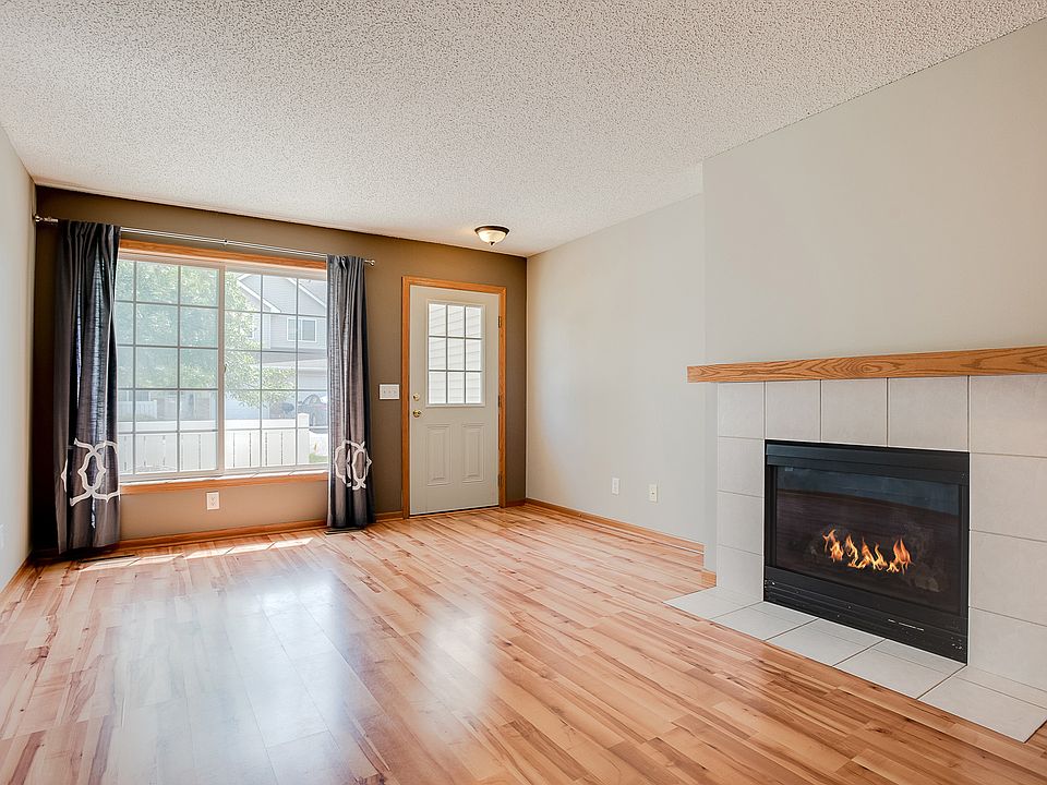 Beautiful laminate floors 