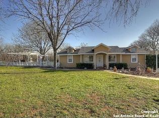 7830 Triple Oaks Dr, China Grove, TX 78263
