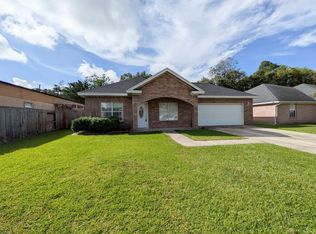 8845 Anna Ln, Beaumont, TX 77707