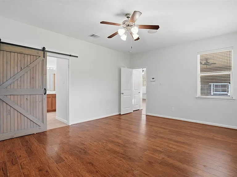 11126 Celano Dr — Photo 18