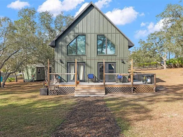 18320 Sand Pine Dr, Spring Hill, FL 34610