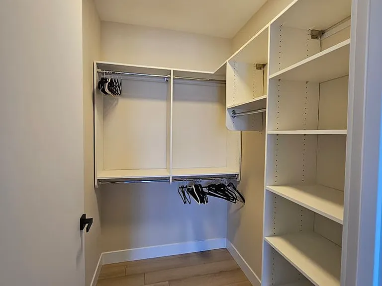 3043 W Irving Park Rd #306 — Photo 7