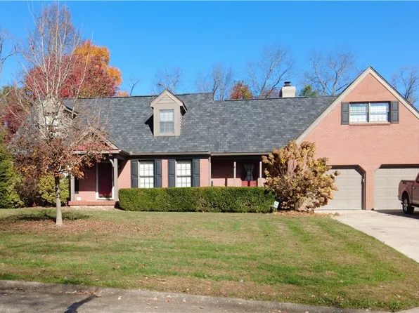 75 Stonegate Dr, Washington, WV 26181