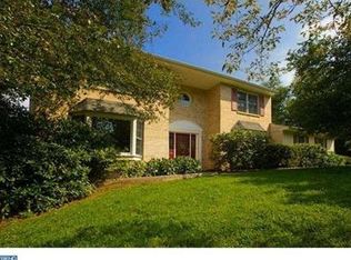 2 Hilltop Rd, Kennett Square, PA 19348