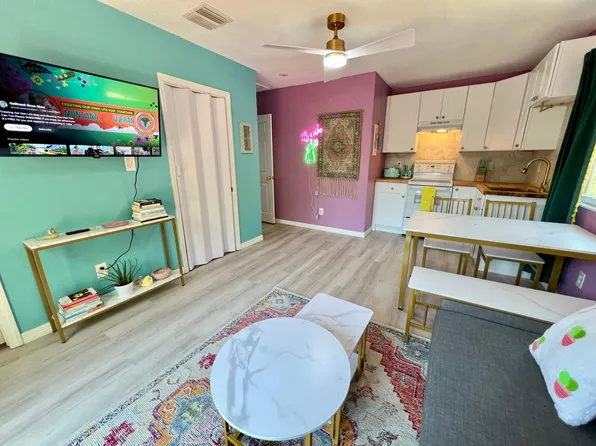 3860 13th Ave S #2, Saint Petersburg, FL 33711