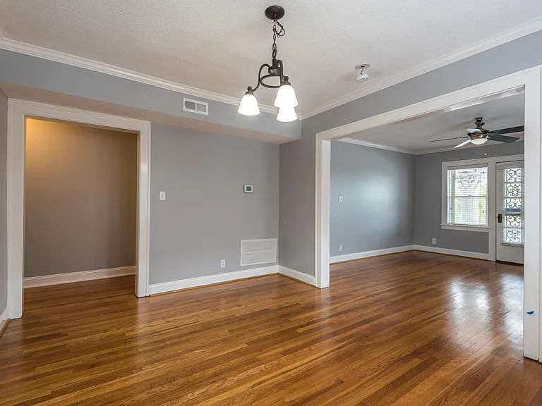 317 E 43rd St #3E — Photo 11