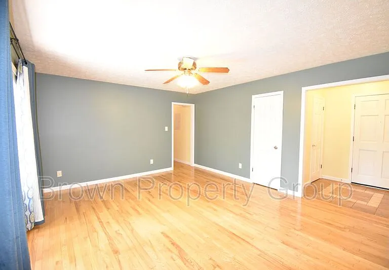 333 McFadyen Dr — Photo 5