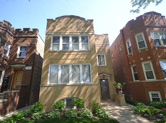 2nd image of 5512 W Berteau Ave #2