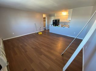 45 Wheeler Ave APT 4E, Bridgeport, CT 06606