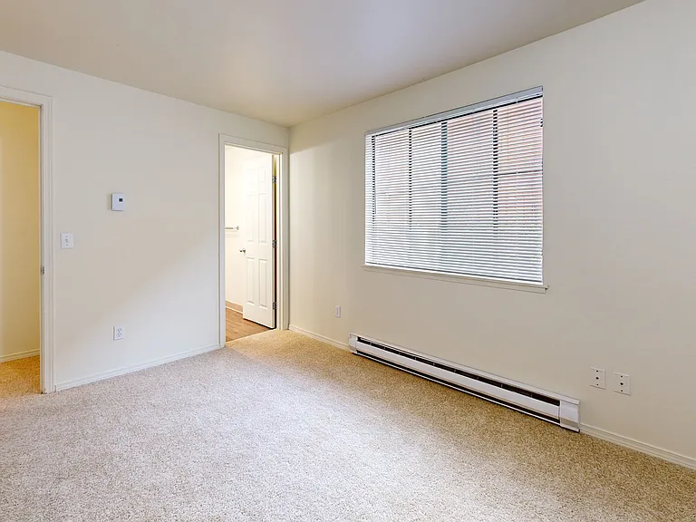 Crown Pointe — Photo 95