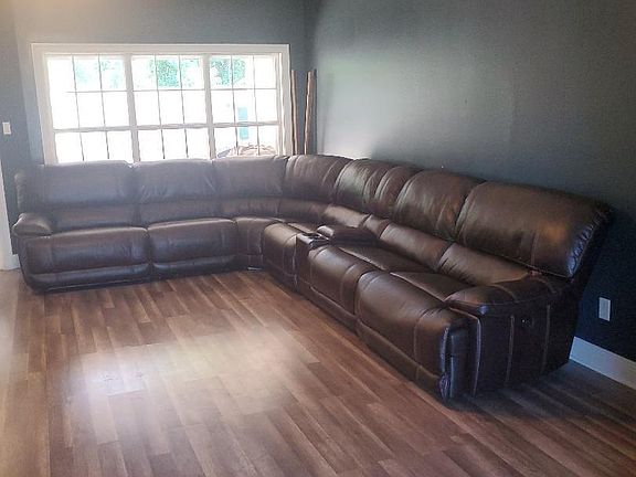 5th image of 318 Timberwood Dr