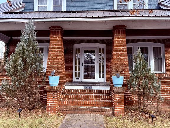 2nd image of 215 Logan Blvd