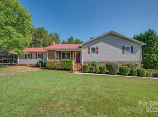 1283 Harris Henrietta Rd, Forest city, NC 28043