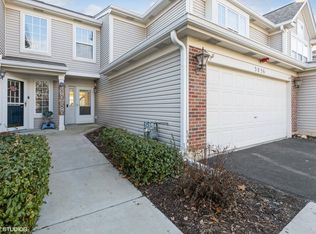 3056 Crystal Rock Rd, Naperville, IL 60564