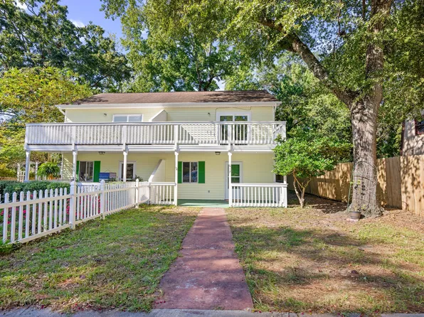 617 Surfside Dr, Surfside Beach, SC 29575