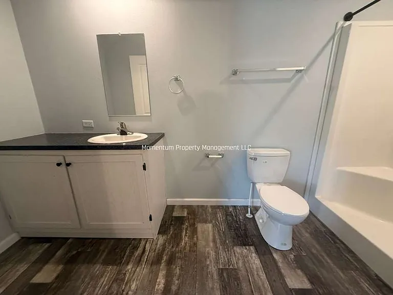7034 Hilton Dr — Photo 12