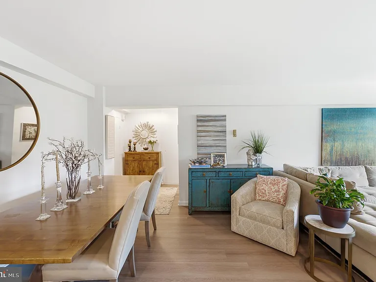 4201 Cathedral Ave NW #903W — Photo 12