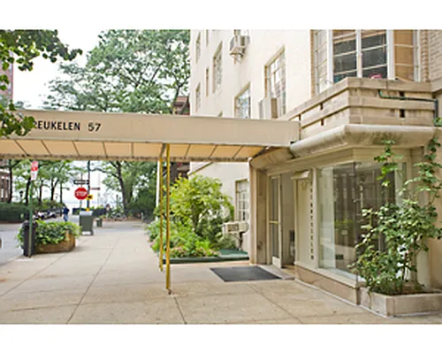 Sold by Corcoran | media 34