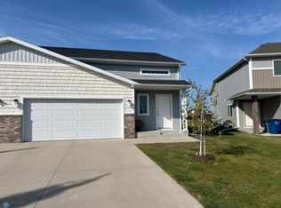 2630 31st Ave S, Moorhead, MN 56560
