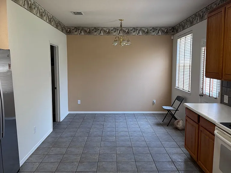 3104 Deleon Dr — Photo 37