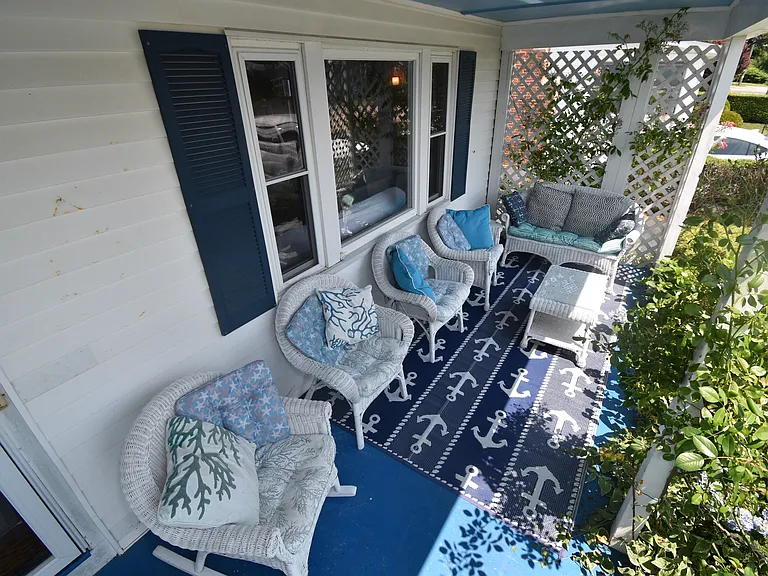 9 Desano Dr — Photo 2
