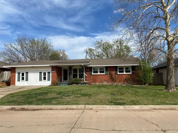 1607 NW 27th St, Lawton, OK 73505