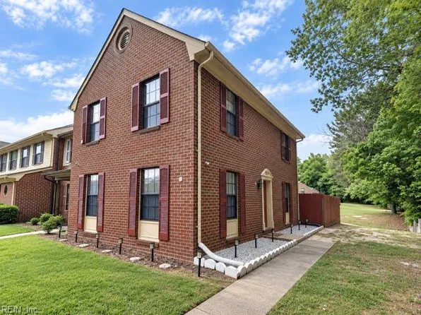 363 Deputy Ln Unit F, Newport News, VA 23608