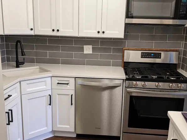 1403 Northgate Sq, Reston, VA