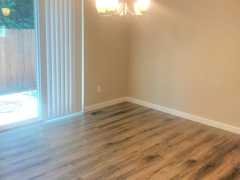 5518 SE 61st Ave — Photo 6